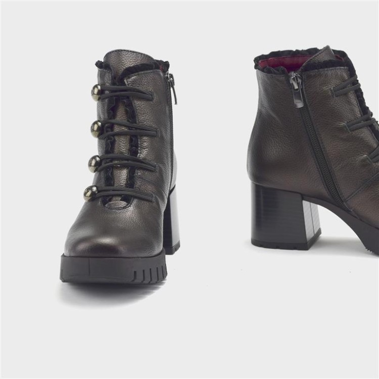 Botín Leonor - Piel metalizada marrón 4