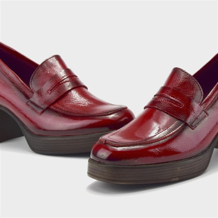 Mocasín Dorys - Piel charol rojo 4
