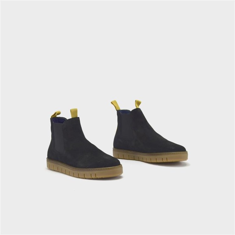 Chelsea David - Afelpado negro 2