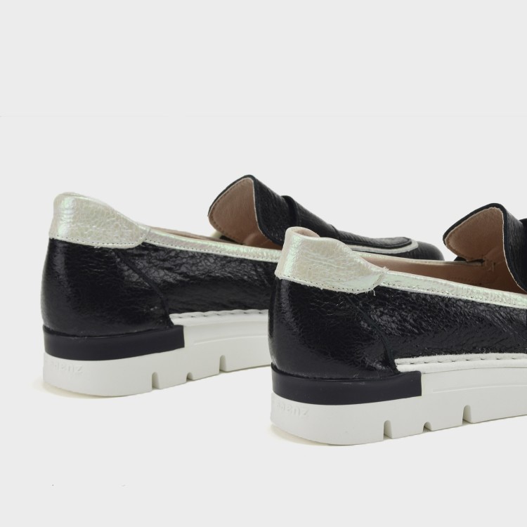 Mocasín Eva - Piel ibiza iris negro-hielo 4