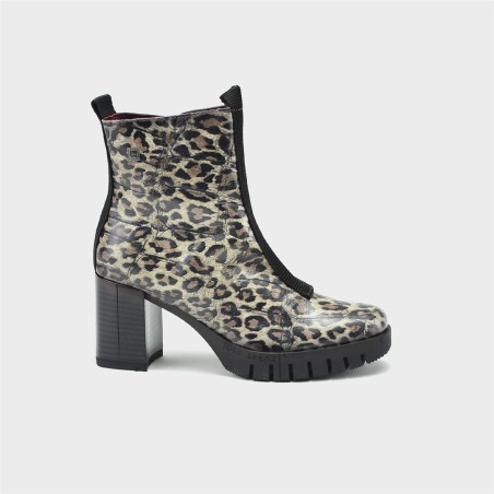 Botín Luz - Piel acharolada estampado leopardo 1